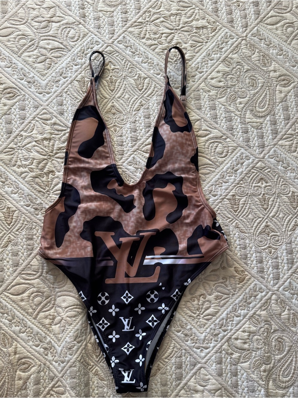 LV leopard bikinis womens swimwear beachwear bathing suits bodysuit